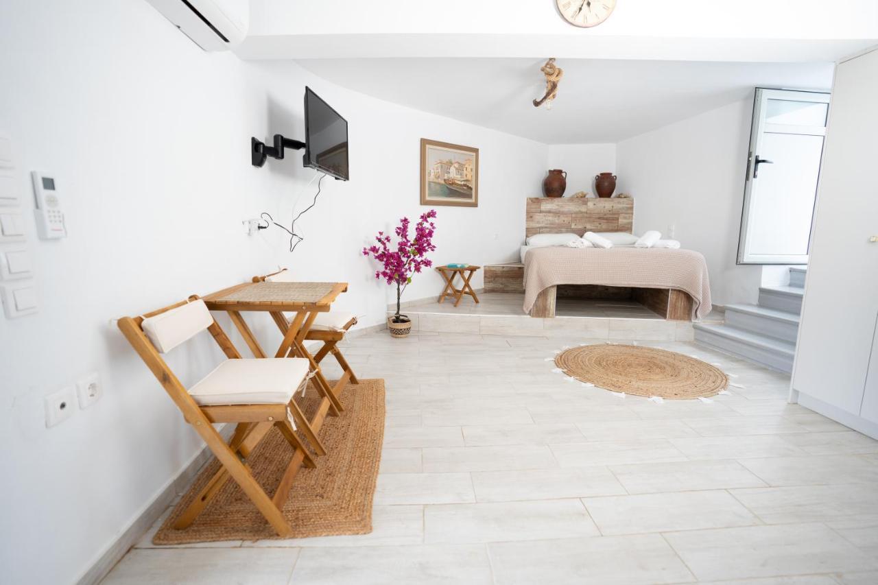 Cycladic Art Dame Ferienhaus *